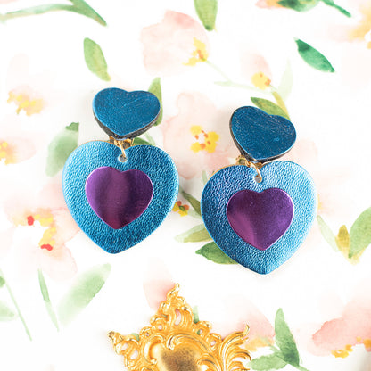 Boucles d'oreilles à clips Double Coeurs - cuir bleu et violet métallisé