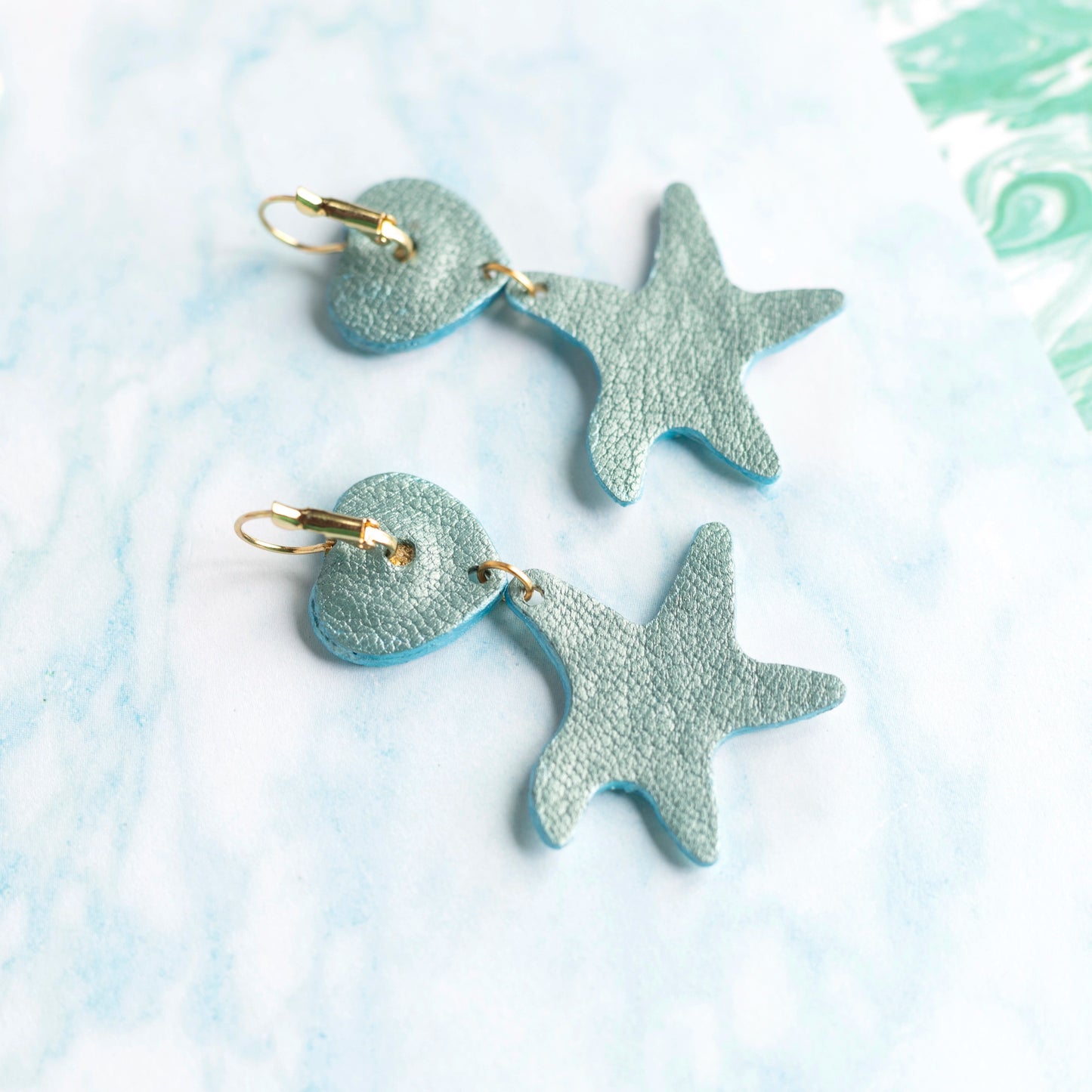 Boucles d'oreilles Arctique - cuir blanc holographique