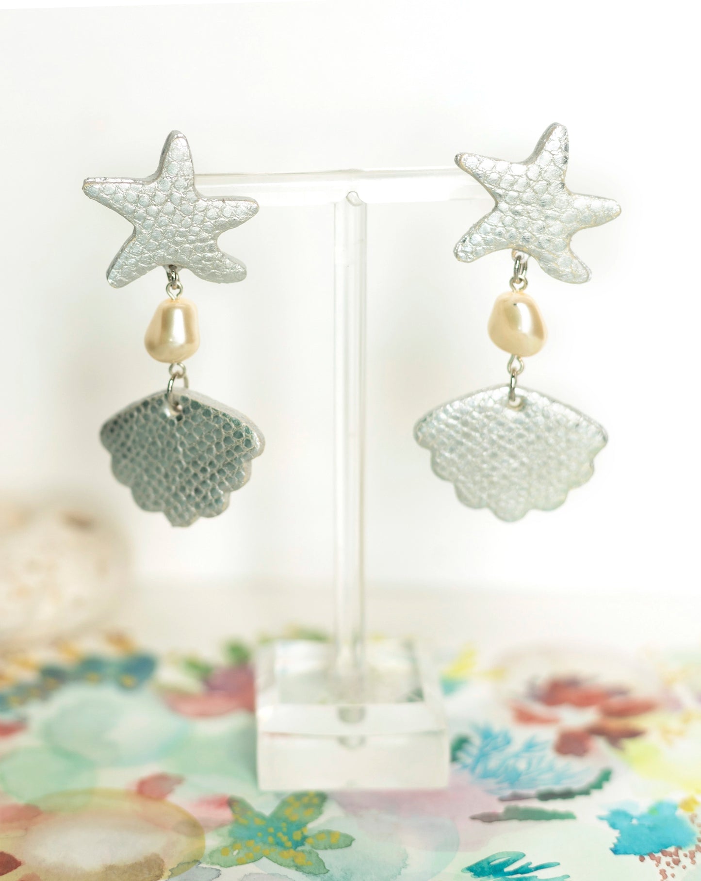 Boucles d'oreilles Poséidon - cuir écailles d'argent