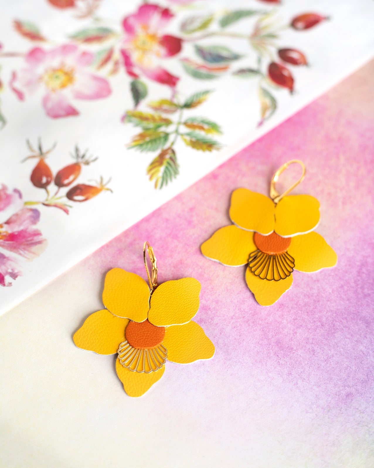 Daffodil earrings