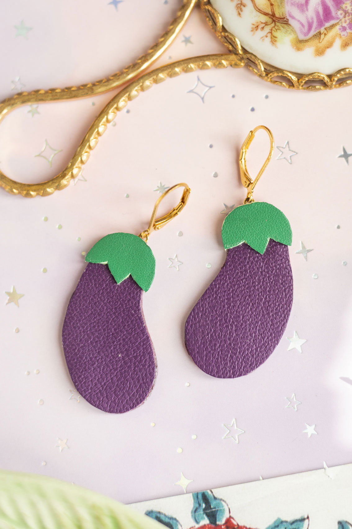 Boucles d'oreilles Aubergines cuir violet