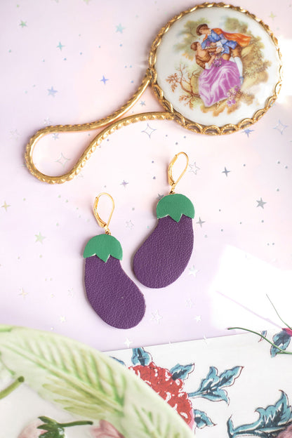 Boucles d'oreilles Aubergines cuir violet