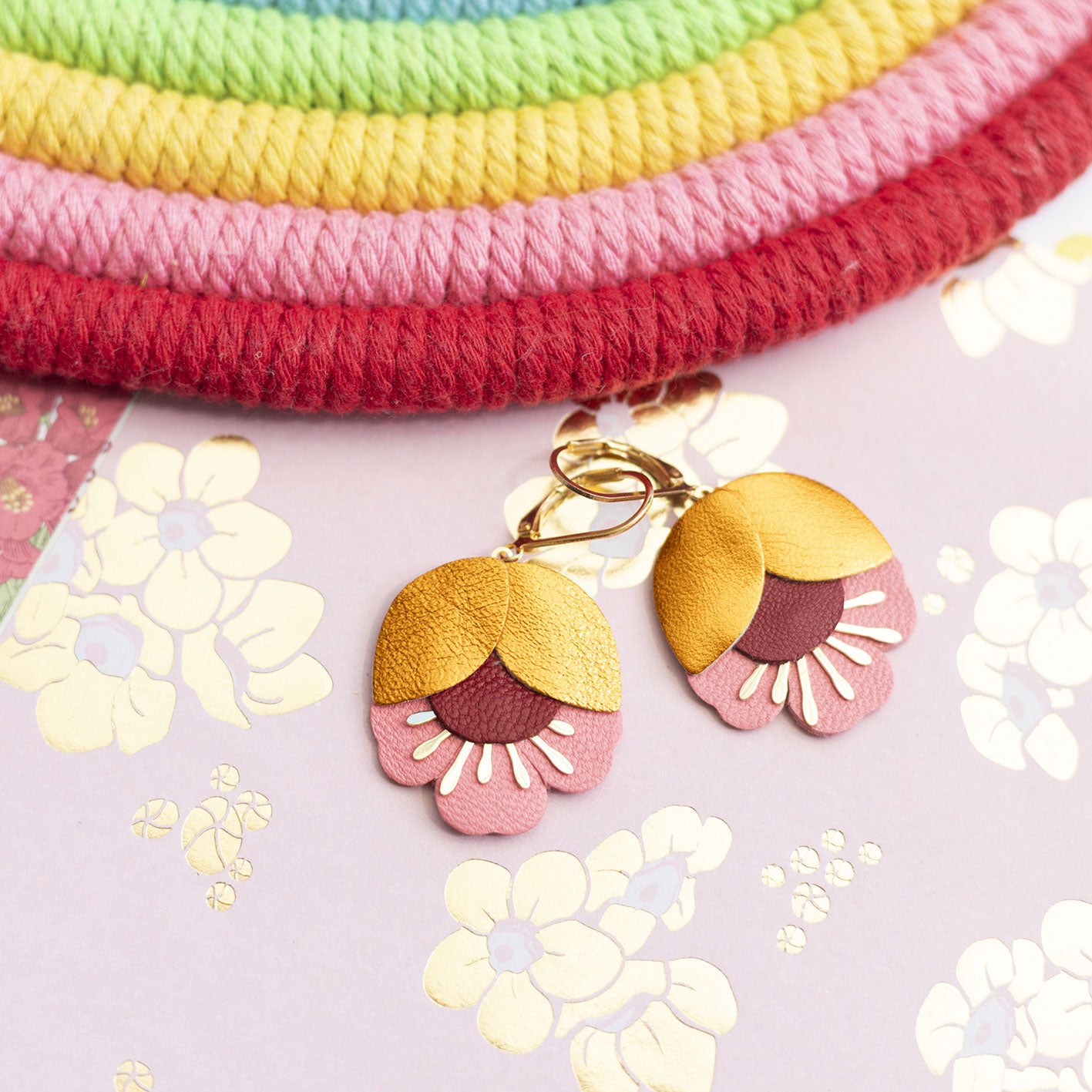 Cherry Blossom earrings in pink gold and gray leather