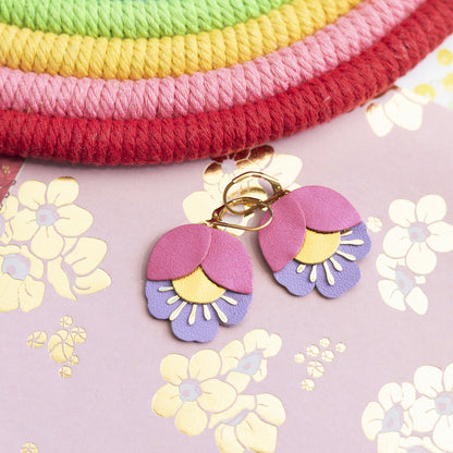 Boucles d'oreilles Fleur de Cerisier cuir rose nacré, doré, mauve