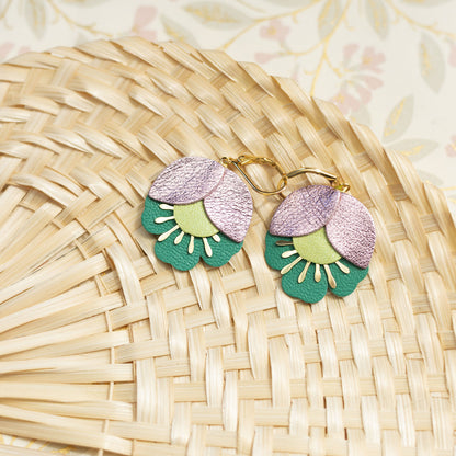 Boucles d'oreilles Fleur de Cerisier cuir rose métallisé, vert anis, malachite