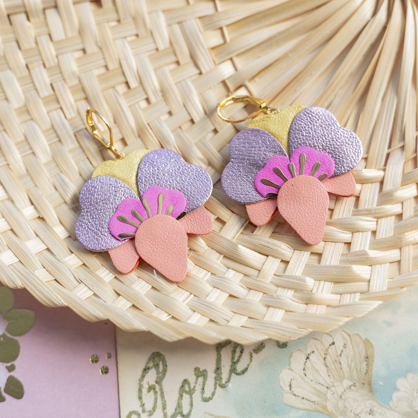 Boucles d'oreilles Orchidées - capucine, rose bonbon, jaune nacré