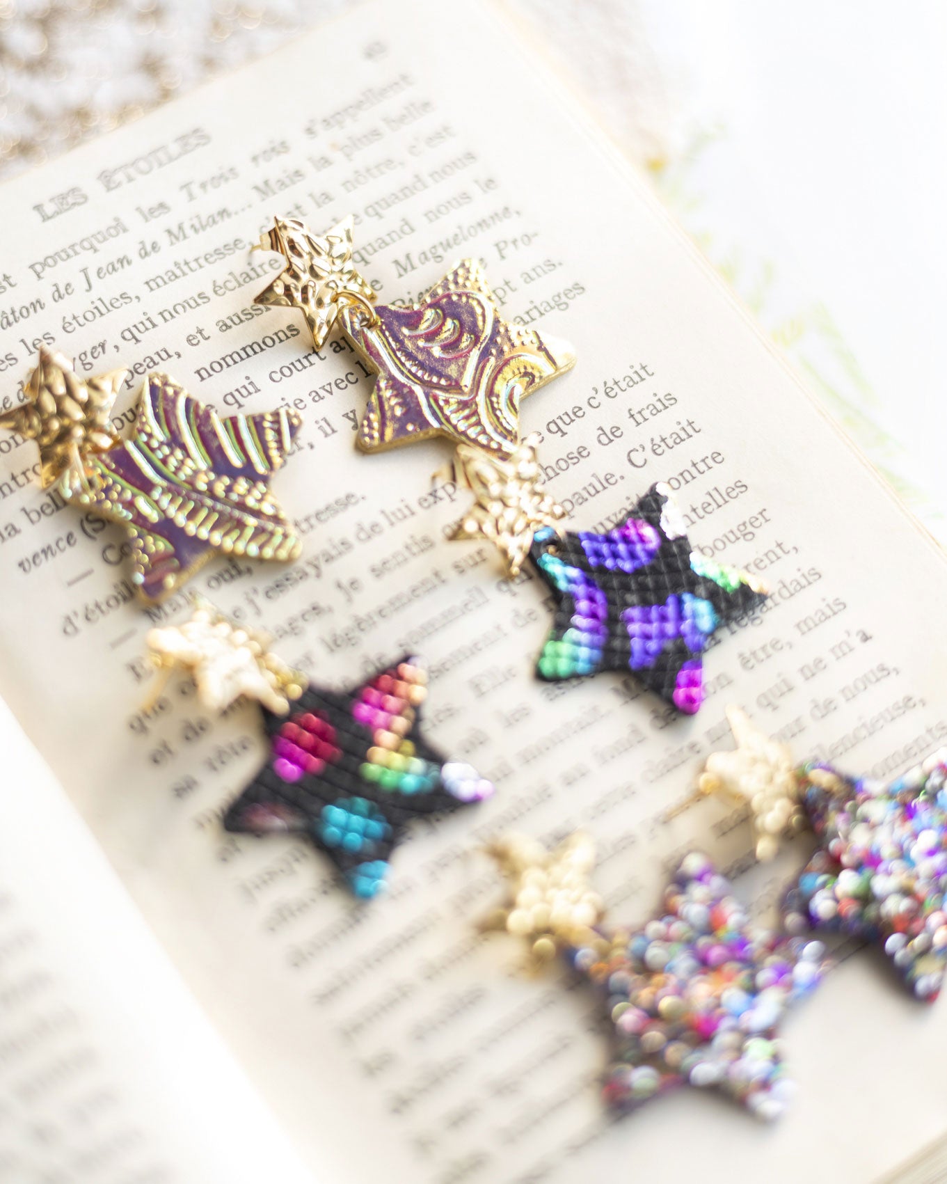 Boucles d'oreilles Etoiles - cuir holographique jaune