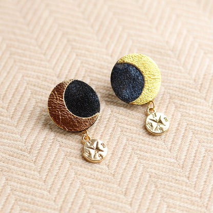 Boucles d'oreilles Puces Lunes en cuir doré et noir