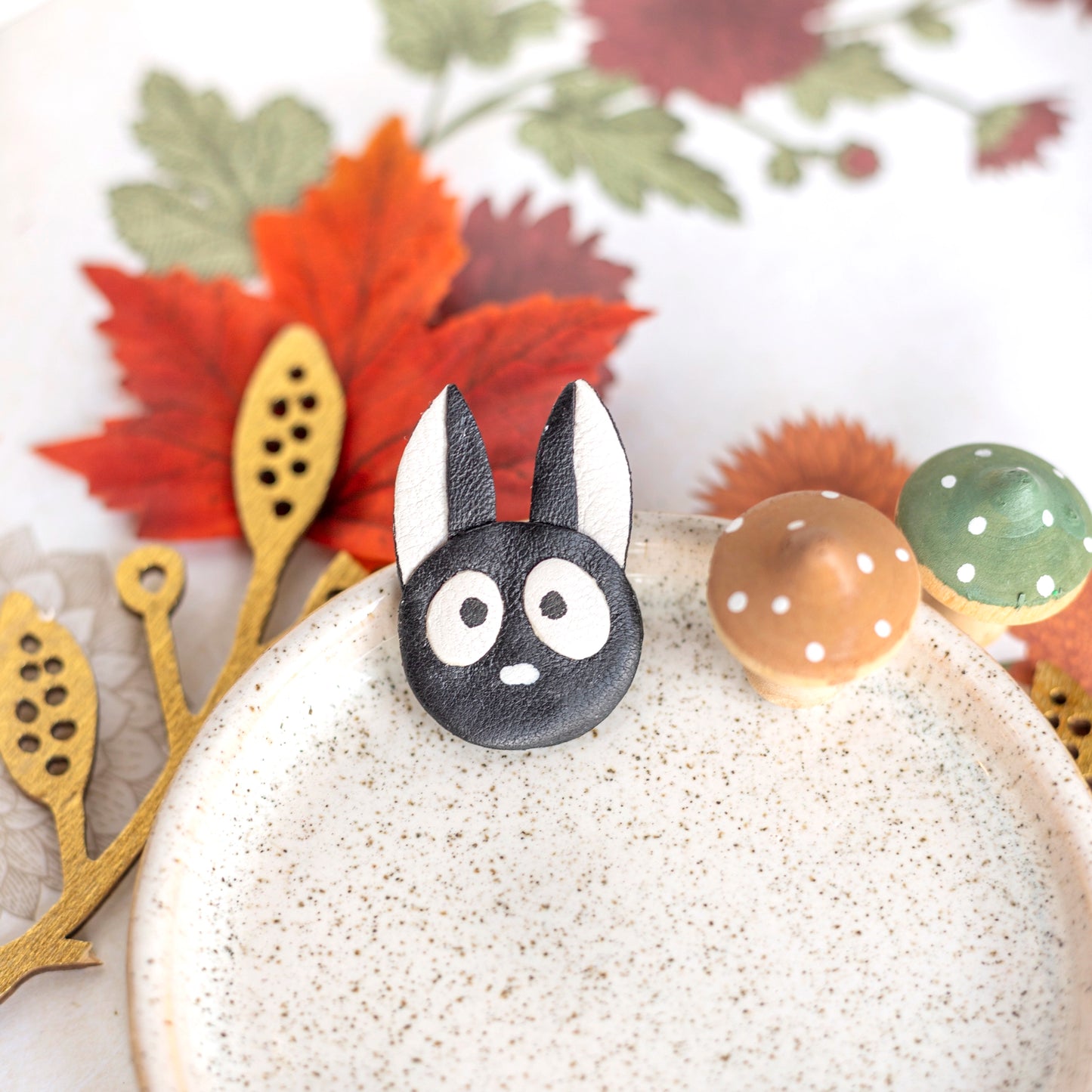 Pin's tête de chat noir