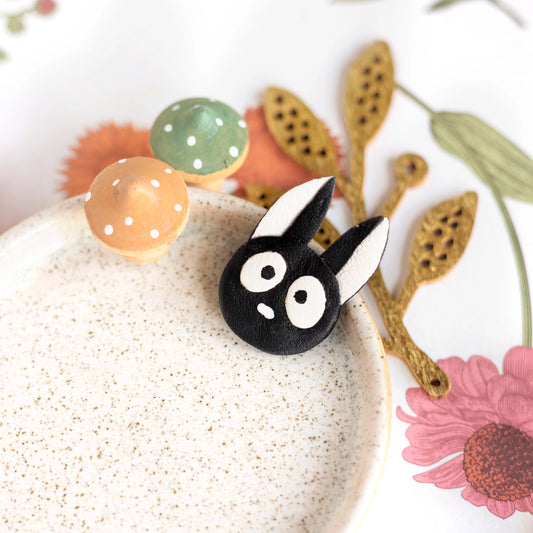 Pin's tête de chat noir