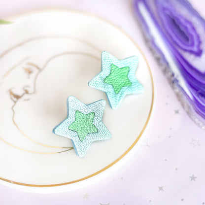 Boucles d'oreilles puces Étoiles - cuir bleu et vert