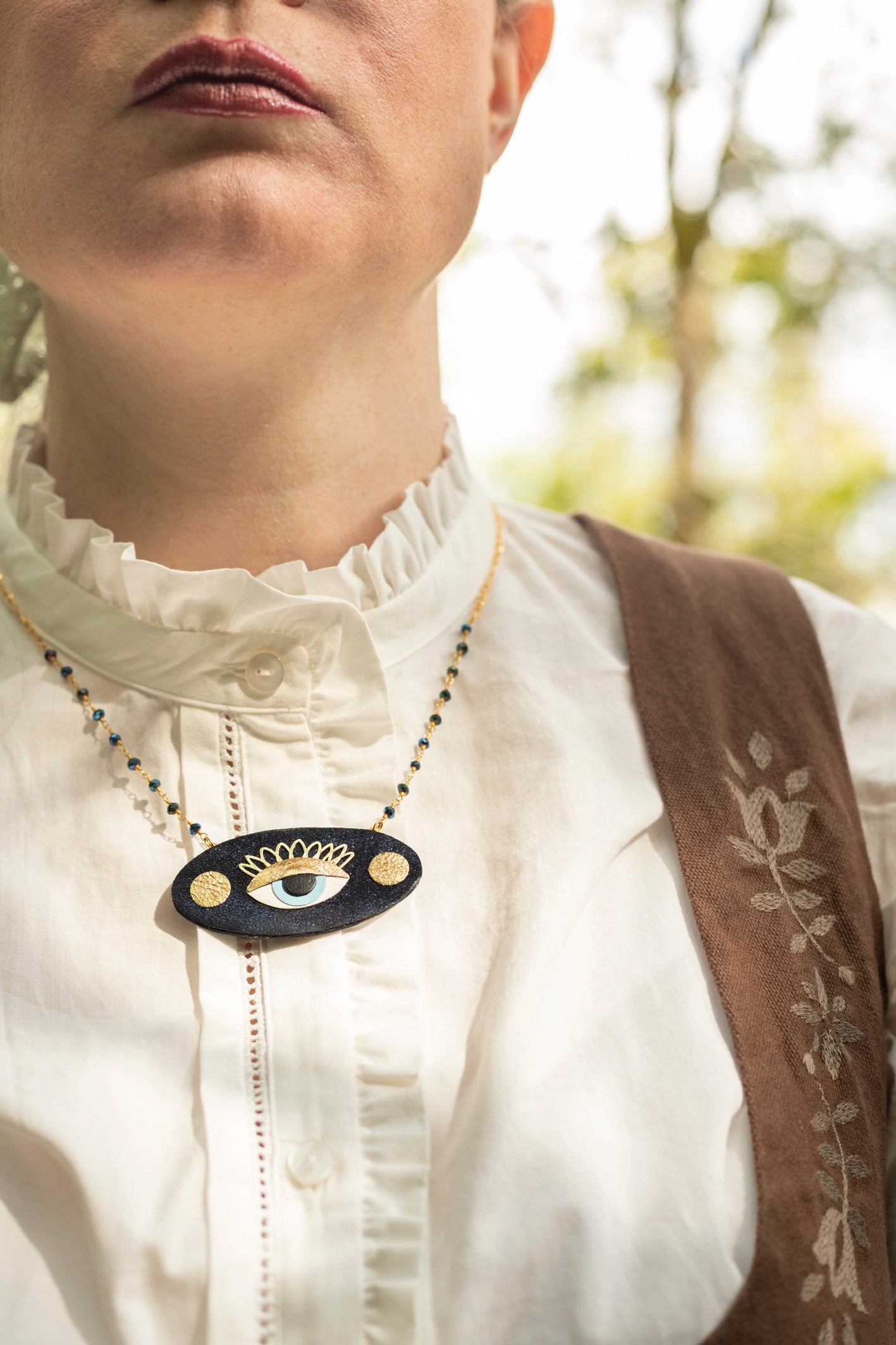 Collier L'Oeil qui voit la Lune