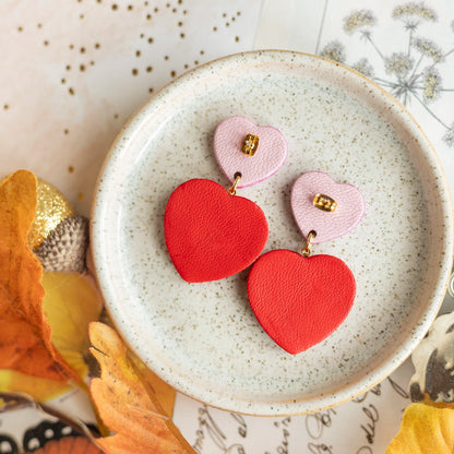 Boucles d'oreilles Coeurs Ex Voto cuirs métallisés rouge et rose