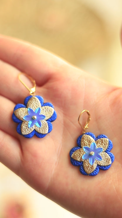 Boucles d'oreilles Gabrielle - Fleur baroque bleu roi et rose