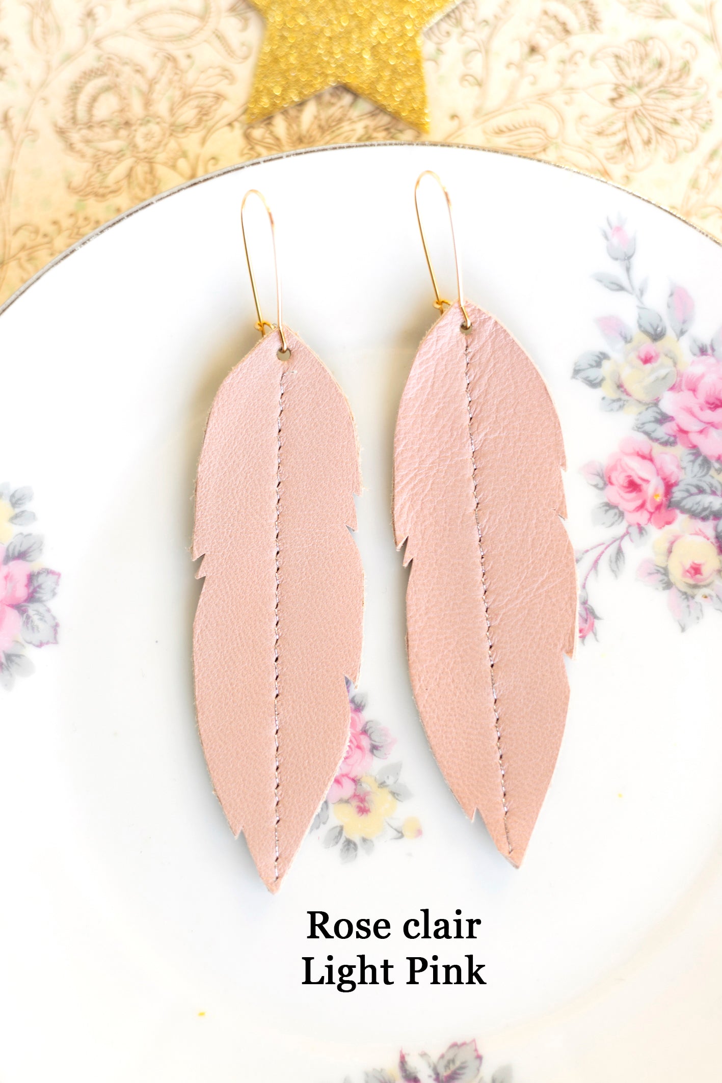Longues boucles d'oreilles plumes en cuir : couleur au choix