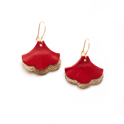 Boucles d'oreilles Ginkgo Biloba cuir rouge foncé et doré