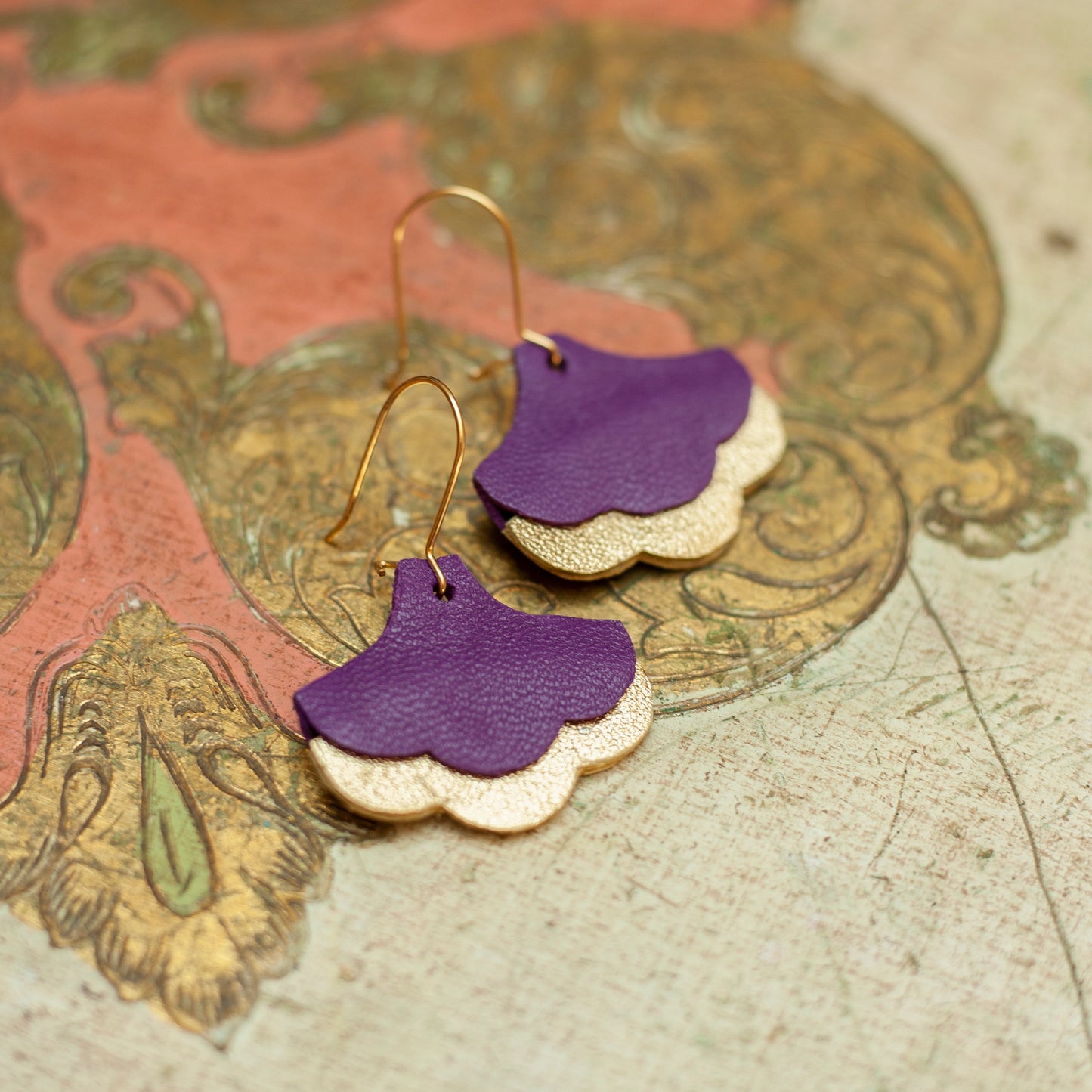 Ginkgo Biloba earrings in purple and gold leather