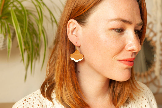 Ginkgo Biloba earrings in caramel brown and gold leather