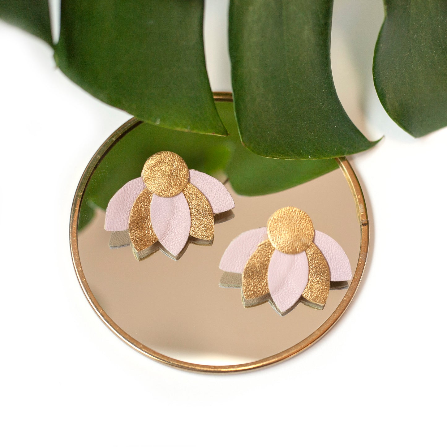 Pale pink and gold flower stud earrings