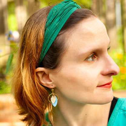 Boucles d'oreilles créoles cuir jaune et doré