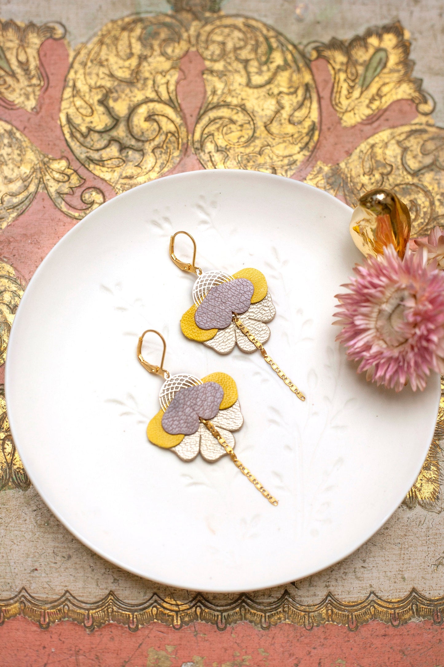 Orchid earrings in yellow, rose gold leather
