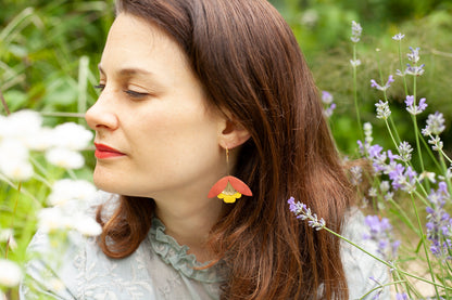 Boucles d'oreilles Fleur de Ginkgo cuir marron et jaune
