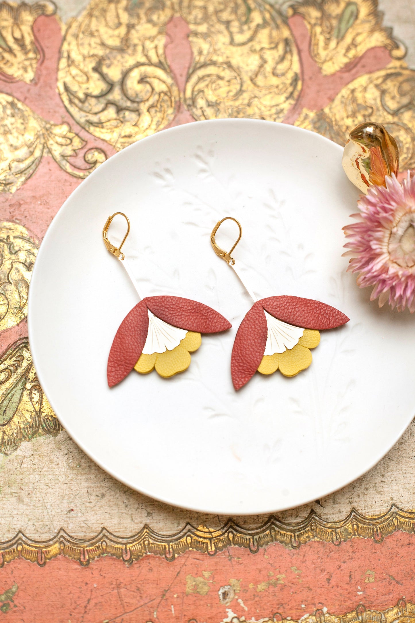 Ginkgo Flower earrings in terracotta and yellow leather