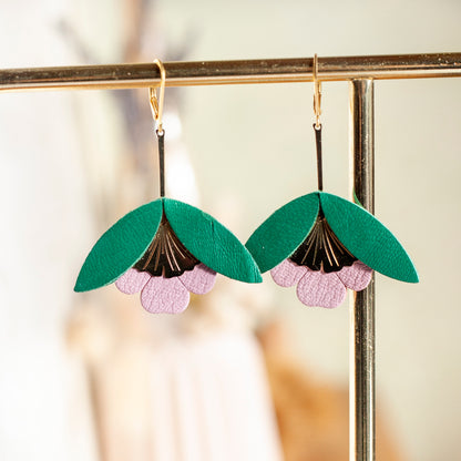 Boucles d'oreilles Fleur de Ginkgo cuir recyclé vert et rose